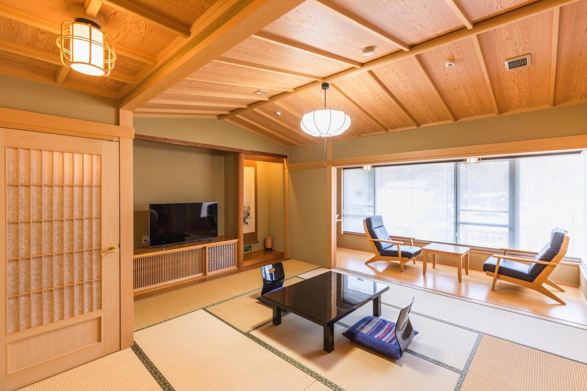 Tsuta Onsen Ryokan 도와다 객실 사진